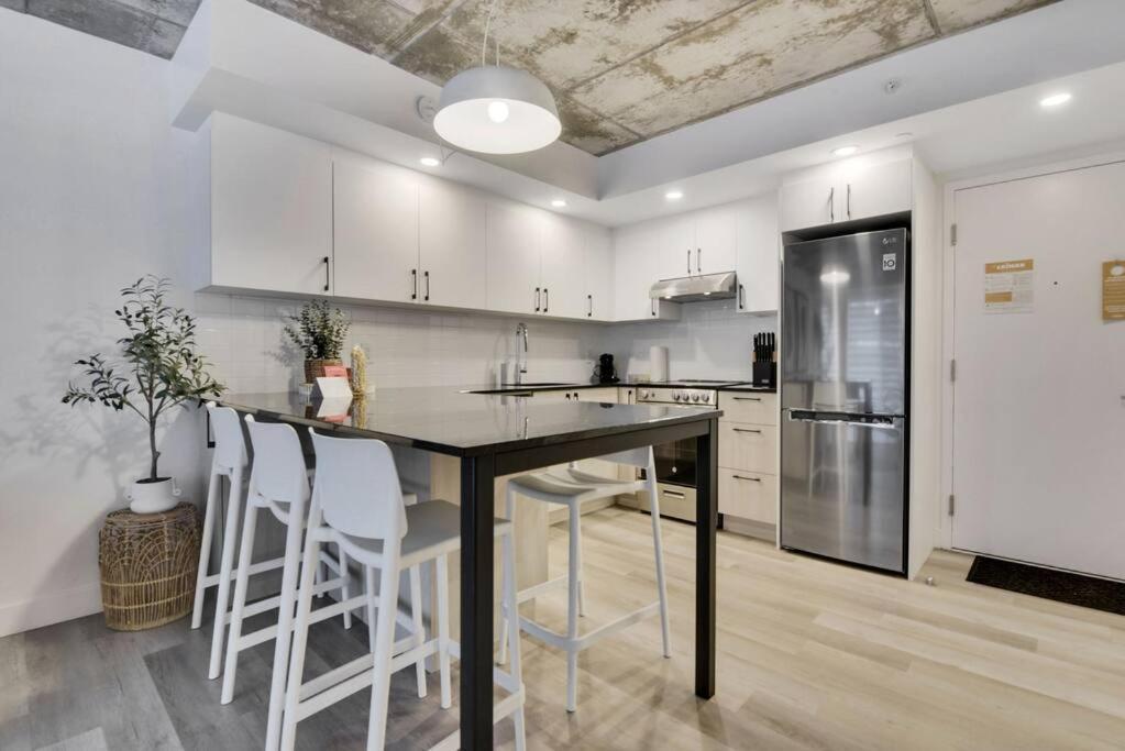 Condo - 305 Piscine Bbq Wifi Quebec City Exterior photo